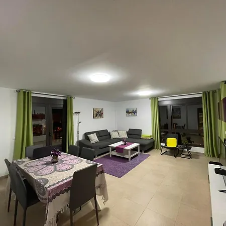 Mar El Mocan 2-bedroom Апартаменты